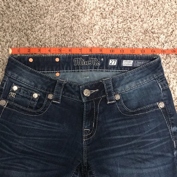 Miss Me Cuffed Capris - Picture 3 of 3